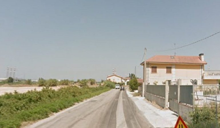 E RËNDË/ Shqiptari 50 vjeç PËRPLASET nga “Fiat-i”. Helikopteri i shkon në ndihmë por nuk ia del…