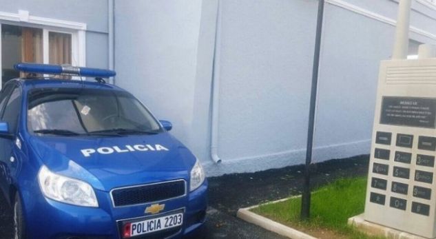 MASHTRUESI VLONJAT/ Premtoi makinë për 1500 euro, mori paratë dhe u zhduk