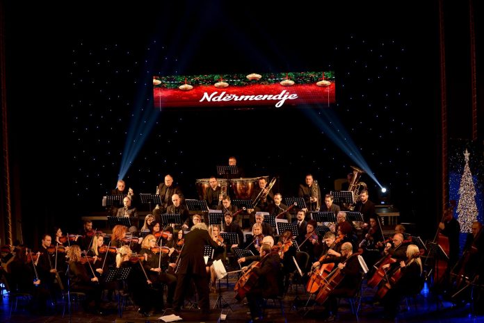 MUZIKË KLASIKE DHE ATMOSFERË/ Koncerti gala i Fundvitit në Shkodër