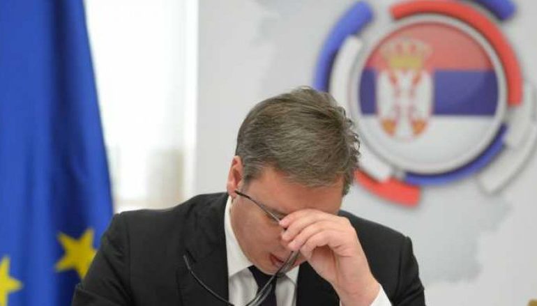 “FLASIM KUR TË HIQET TAKSA 100%”/ Vuçiç bllokon dialogun me Kosovën