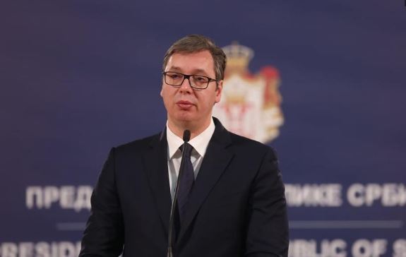 “KOSOVA ËSHTË PROBLEM I MADH PËR NE”/ Vuçiç dorëzohet: Formimi i ushtrisë…