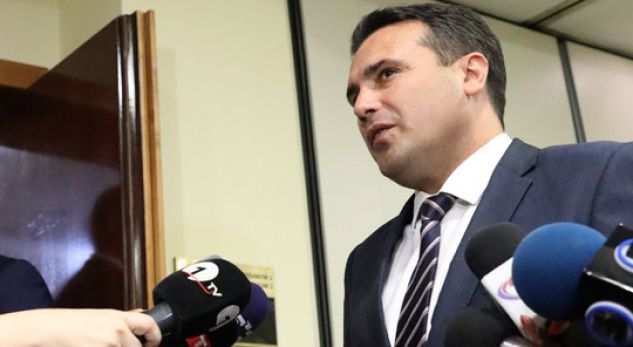 RIKONSTRUKTURIMI I QEVERISË/ Zaev kërkon shkarkimin e dy ministrave