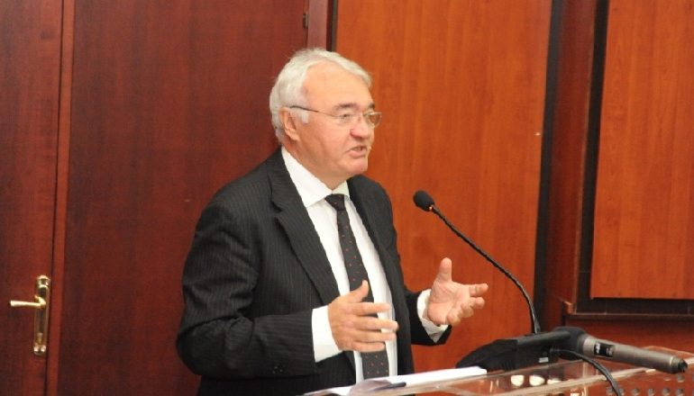 PRESIDENCA E BE-së/ Ambasadori rumun në Tiranë: Do ndihmojmë Shqipërinë për çeljen e negociatave, realizoni reformat