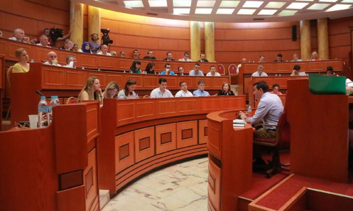 KREDITË E BUTA / Bashkia ndihmonë mbi 1000 familje