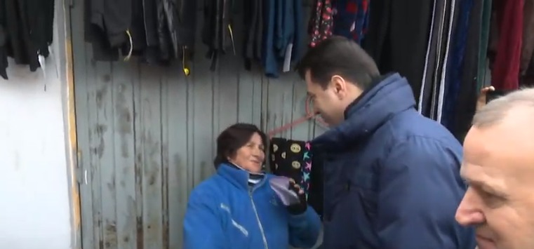 “BASHA ZGJOHET NGA GJUMI”/ Takim me tregtarët në Shkodër: Ndryshimin e kemi ne në dorë, së