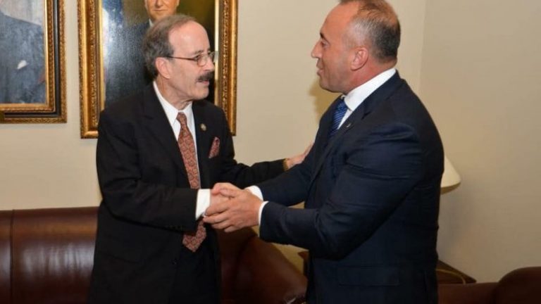 MIKU MË I MADH I SHQIPTARËVE/ Haradinaj: Engel ikonë e miqësisë së përjetshme me SHBA-në
