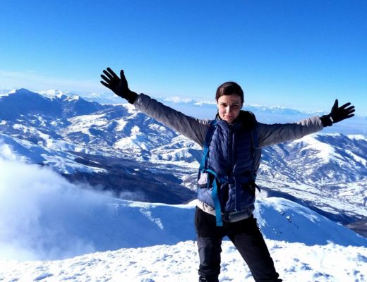 “GRUAJA QË PUSHTOI EVERESTIN”/ BBC me reportazh special për alpinisten shqiptare Arineta Mula
