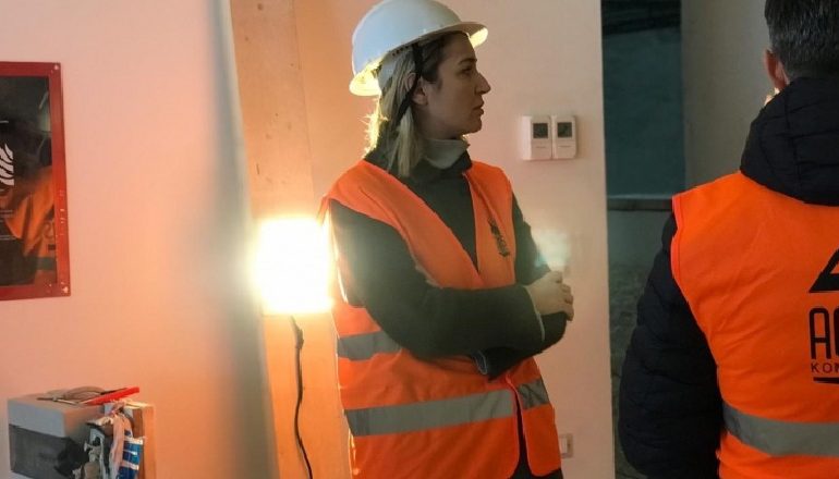 RIKONSTRUKSIONI/ Ministrja e re Margariti, premton çeljen e operës në fund të 2019-s