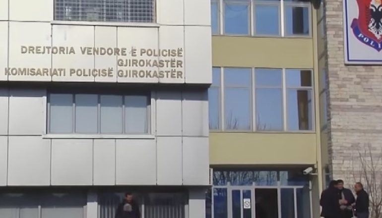 ZHDUKEN DY PERSONA NË TEPELENË DHE PËRMET/ Njëri i akuzuar për disa vjedhje (EMRAT)