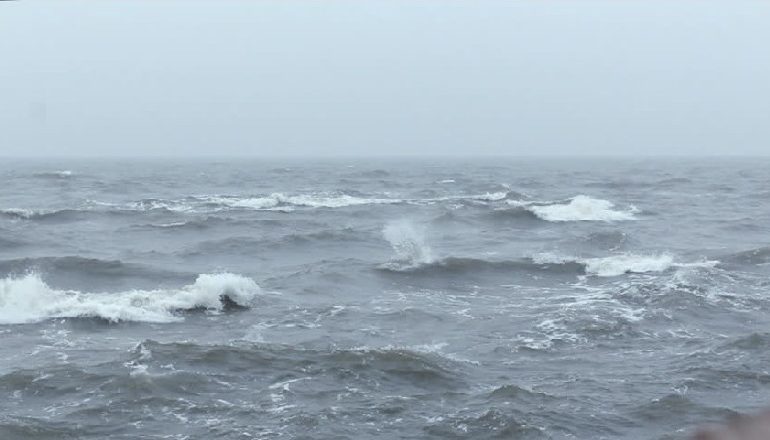 MOTI I KEQ/ Trageti i linjës Brindisi-Vlorë sërish me vonesë, shkak…