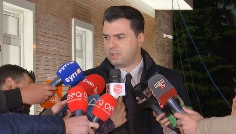 DEKLARATA/ Basha nga selia blu: Po përgatitet arrestimi i Dakos, por…