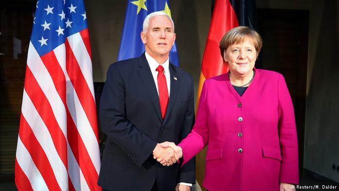 ATA E SHOHIN BOTËN NDRYSHE/ Merkel dhe Mike Pence – dy botë përplasen