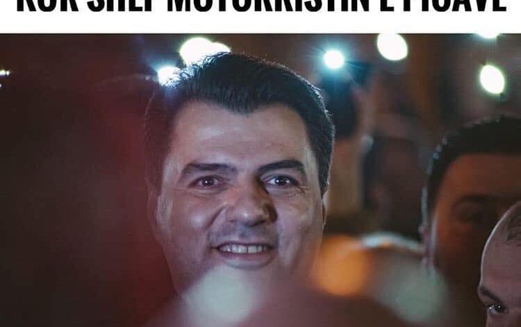 NË KOHË PROTESTASH/ Basha e ka mendjen tek…picat! (FOTO)
