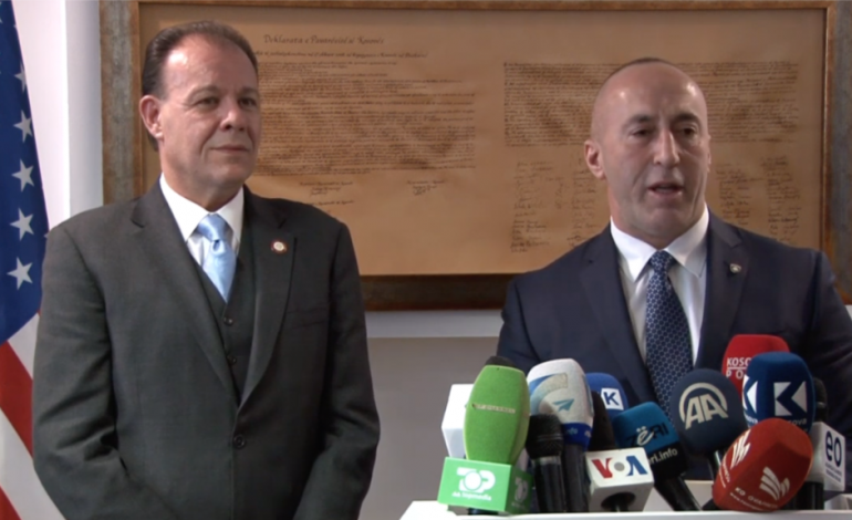 “KEMI BISEDUAR…”/ Gjonaj: Kosova duhet të sillet si vend i pavarur