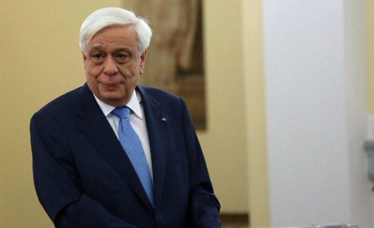 “TONET KËRCËNUESE”/ Kur Presidenti i Greqisë i quan çamët KRIMINELË
