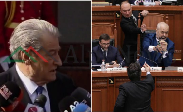 “BOJA NDAJ RAMËS”/ Berisha ashtu si në rastin e 21 janarit “fsheh dorën”: Mos ngatërroni stilografin me… (FOTOT)