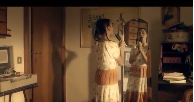 “UNË JAM MIA”/ Jeta private edhe profesionale e këngëtares italiane në një film (VIDEO)