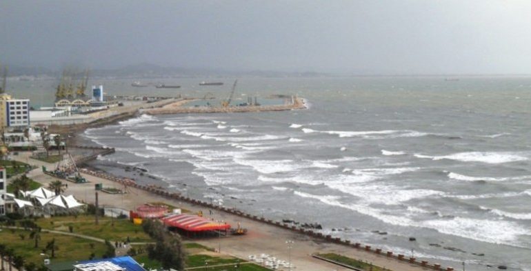MOTI SOT/ Stuhitë “godasin” Shqipërinë, temperaturat arrijnë deri në… (PARASHIKIMI)