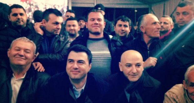 PASI KTHEU LAZARATIN NË "REPUBLIKËN E HASHASHIT"/ Dasho Aliko "i zë pritë" kryeministrit Rama në Gjirokastër