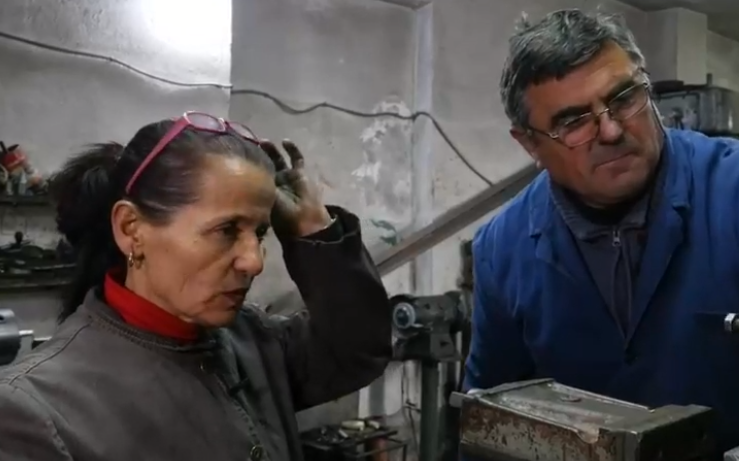 “NJERËZ TË PADUKSHËM”/ Njihuni me historinë e Lumturisë dhe Rustemit. Punojnë si… (VIDEO)