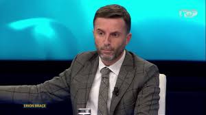 ALBIN KURTI TEK STUDENTËT/ Flet Braçe: Qëndrimi i tij, i mirëfilltë politik
