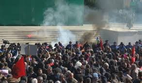 BERLINI KUNDËR BASHËS DHE KRYEMADHIT/ Protesta e dhunshme! Bëjmë thirrje për…