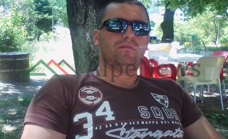 VRASJA E SHOKUT TË NGUSHTË NË TEPELENË/ Kush është Roland Milo, akuzohet se… (NGJARJA)