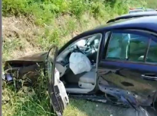 E RËNDË NË ITALI/ “Mercedesi” me 4 shqiptarë përplaset me një “Opel”