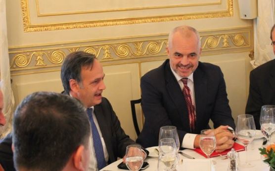 “ÇFARË SIKLETI KUR MENDON SE…”/ Rama për europarlamentarët: Arratia e opozitës…