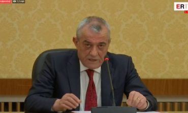 SKENARI I DHUNËS/ Gramoz Ruçi anulon senancën Parlamentare