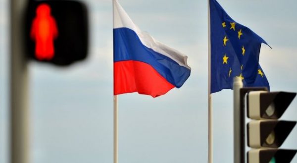INCIDENTET NË DETIN AZOV/ BE sanksionon tetë shtetas rus