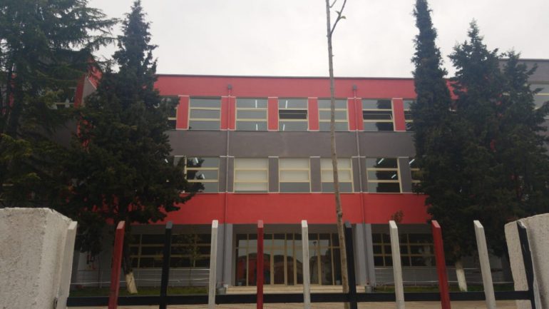 PËRDHUNIMI NGA 8 ADOLESHENTËT/ Babai i 13-vjeçares nga Kavaja merr vendimin për të ardhmen e së bijës