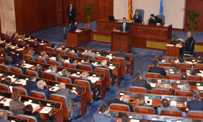 ZGJEDHJA E PRESIDENTIT/ Zaev: Bisedime edhe me aleatët shqiptarë