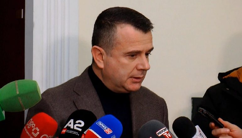 VENDIMI I HAJDARIT/ Balla: Tradhtar s’janë ata që marrin përgjegjësit e reja, por ata që kanë…