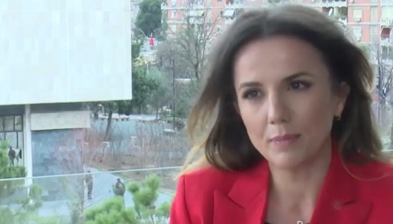 “SHUPLAKË” OPOZITËS SË BASHKUAR/ Rudina Hajdari: E kam të vështirë të bashkëpunoj me LSI