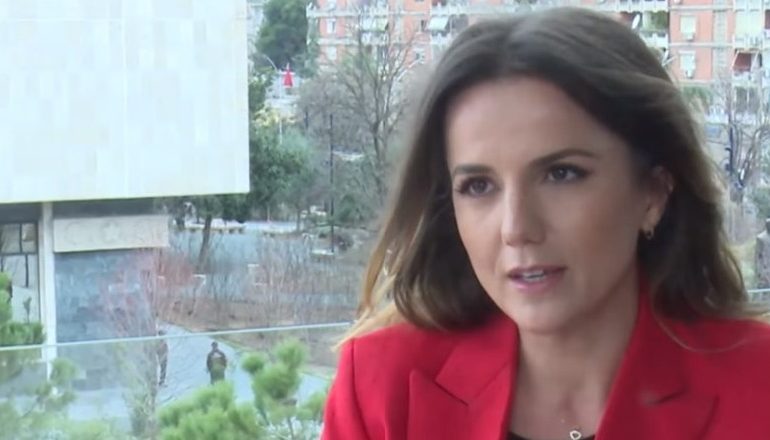 “NUK ËSHTË HERA E PARË”/ Rudina Hajdari flet për përjashtimin e Murrizit: PD largoi edhe…
