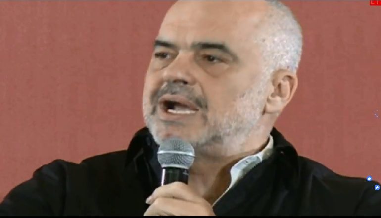 “FITUES TË PLATFORMËS”/ Rama: Një vit pune në administratë për studentët ekselentë