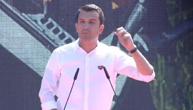 “TIRANA QË DUAM”/ Veliaj: Miqtë demokratë janë bashkuar me ne, ata që i morën votën sot ikin nga puna