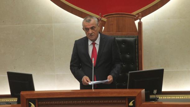 8 MARSI/ Ruçi uron Ditën e Gruas: Të punojmë më shumë për barazinë ekonomike