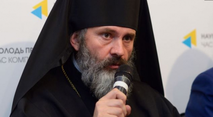 KUNDËR PAVARËSISË…/ Rusia arreston Kryepeshkopin e Kishës Ortodokse