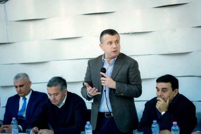 NGA POGRADECI/ Balla: Dialog me opozitën PO. negociata në dëm të demokracisë JO