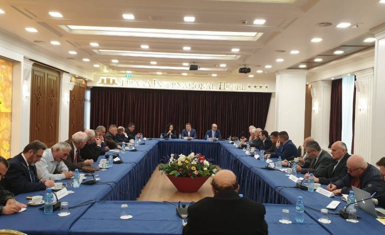 DJEGIA E MANDATEVE TË OPOZITËS/ PS mbledh aleatët: PD dhe LSI duan të rikthejnë kaosin e ’97, por…