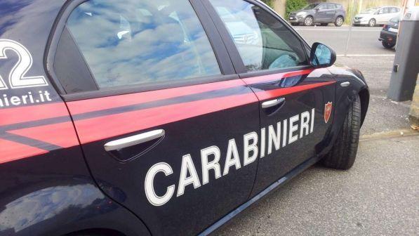 NËNA “MONSTËR”/ Nxirrte vajzën për prostitucion, paratë i përdorte…