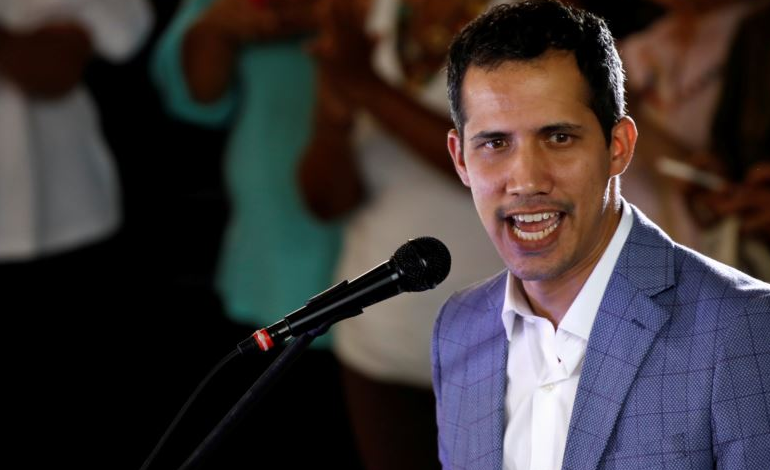 “GËNJESHTËR E MADHE”/ Guaido: Rusia dhe Kina NUK mbështesin Maduron