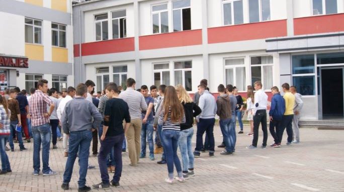 GRANTET PËR ARSIMIN/ Fondi për Zhvillimin e Rajoneve, rreth 700 mln lekë për financimin e projekteve