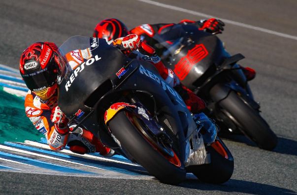 "ÇMIMI I MADH I KATARIT" NË MOTO GP/ Garoi më shpatullën e dalë nga vendi, spanjolli rrezikon sezonin