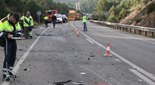 RRITET BILANCI/ Të gjithë pasagjerët të plagosur, dy helikopterë mbërrijnë në vend për t’i transportuar në Tiranë