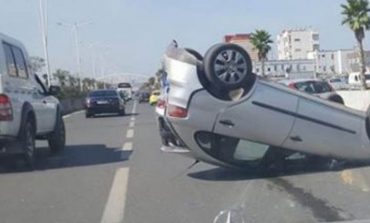 AKSIDENT I RËNDË/ Makina në ajër, përmbyset në autostradën Tiranë-Durrës...