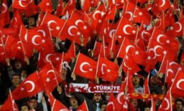 PARA NDESHJES ELIMINATORE "EURO 2020"/ Ja sa tifozë turq pritet të mbushin stadiumin "Loro Boriçi"