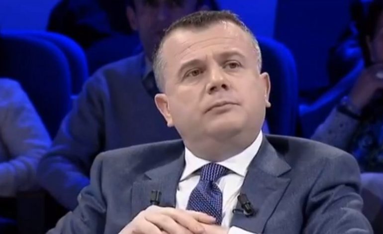 SHKARKIMI I DIPLOMATËVE/ Balla mbështet Cakaj: 20 janë pak, mezi pres një ekselent bir…